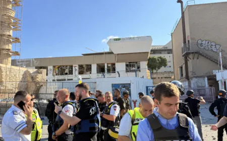 İran'ın füze saldırısı sonrası İsrail'de birçok yerleşim yeri yıkıldı!