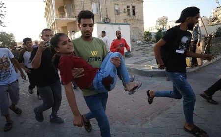 İsrail'in Gazze'de yardım bekleyen sivillere saldırılarında 27 Mayıs'tan bu yana 450 Filistinli hayatını kaybetti