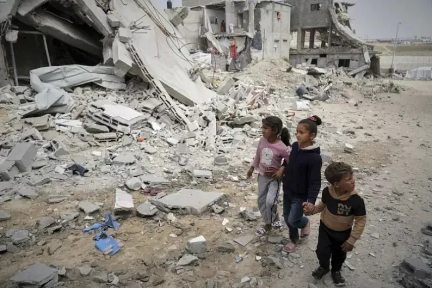 İsrail'in Gazze'de düzenlediği saldırılarda 32 Filistinli hayatını kaybetti