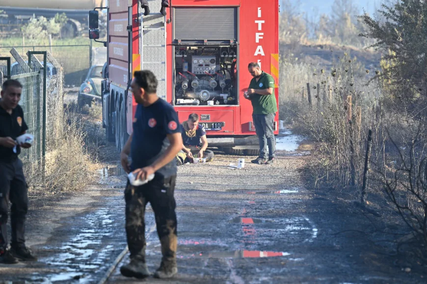 Manisa Büyükşehir’den Bornova’daki Yangına Müdahale Desteği
