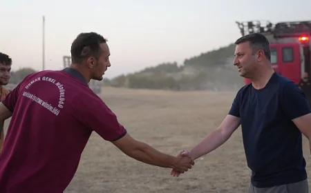 Başkan Kayserili Seğirdim ve Yeniköy Arasındaki Yangın Kontrol Altına Alındı